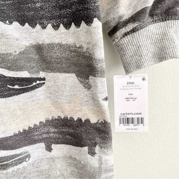 Carter’s Hooded Alligator Jumpsuit Size 24 Months - Picture 3 of 4